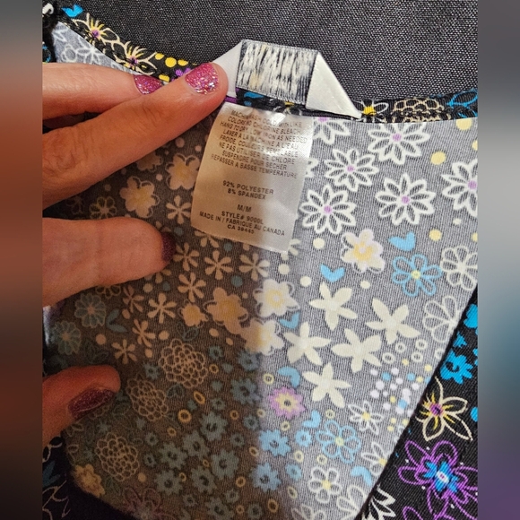 Tomorrow's Mother Ladies Maternity Floral Black Top Blouse Shirt sz. Medium - Picture 7 of 7